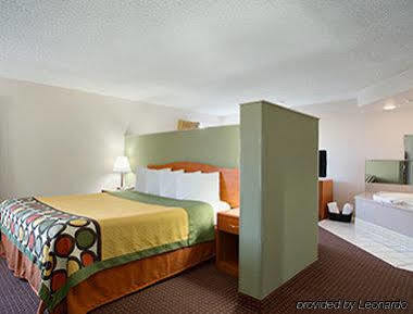 Motel Super 8 By Wyndham South Madison